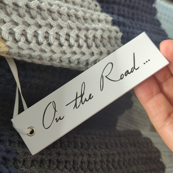 On The Road Distressed Blue Color Block Sweater w Fringe NWT Size M/L - Picture 5 of 15